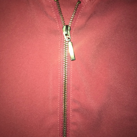 Express Top - Picture 4 of 8